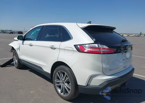 2023 Ford Edge Titanium z USA, uszkodzony, nr VIN 2FMPK4K97PBA54525